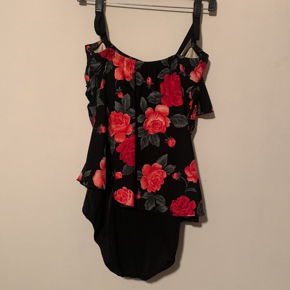 Roxanne Ruffled Floral Print One Piece Swimsuit - Picture 2 of 6